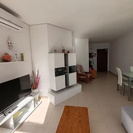 Lägenhet 4d Torre Rafael - Casas & Papeis